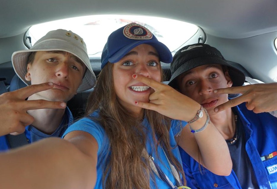 Au camp scout, en patrouille